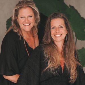 Het mystieke pad van de slang – Chakrareis - Bonnie Bessem & Irina Veelders